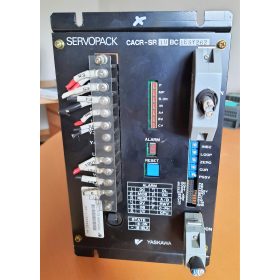   Yaskawa Servopack CACR-SR10BC1ESY262 szervómotor AC vezérlő 0,77kW /ax426