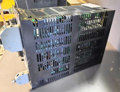 Yaskawa Servopack CACR-SR03BC1KSY264 szervómotor AC vezérlő 0,31kW /ax428