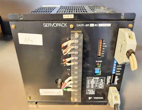 Yaskawa Servopack CACR-SR44BC1CSY349 szervómotor AC vezérlő 4,4kW /ax430