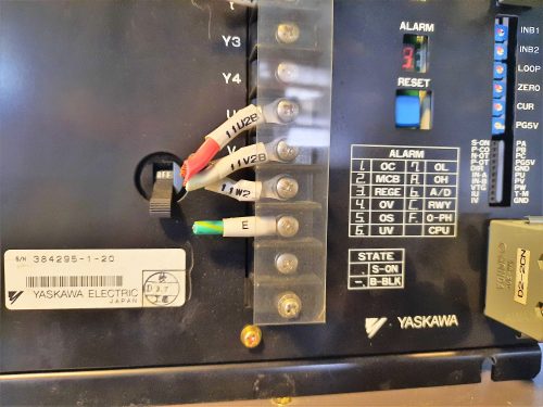 Yaskawa Servopack CACR-SR44BC1CSY349 szervómotor AC vezérlő 4,4kW /ax430