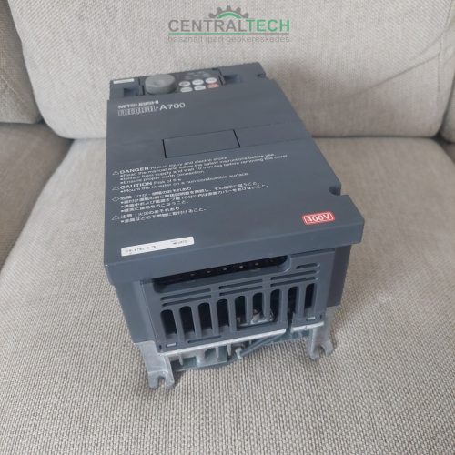 Mitsubishi FR-A740-3.7K frekvenciaváltó 3,7kW 380V3Ph