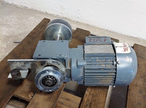 Sew csiga hajtómű 0,37kw 84 ford hajtóműves motor /ct1307