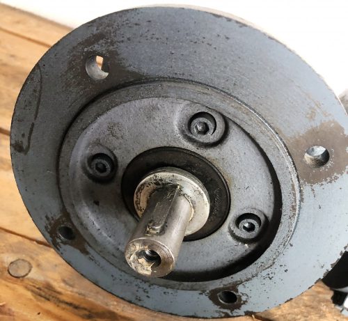 Sew csiga hajtómű 0,37kw 37 ford hajtóműves motor /ct1409