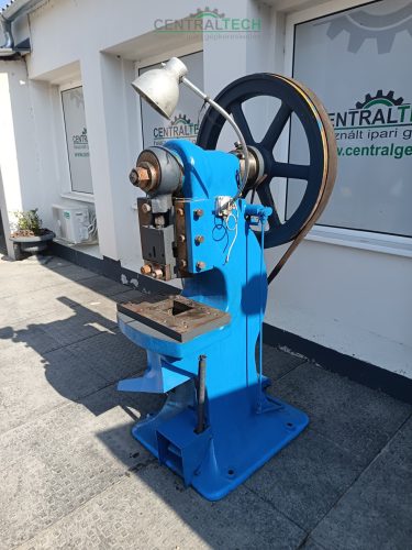 Excenter prés, 10 tonnás excenterprés, kiváló állapotban eladó