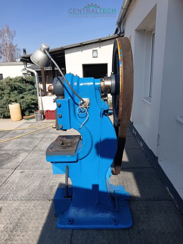 Excenter prés, 10 tonnás excenterprés, kiváló állapotban eladó