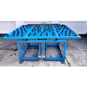 Pneumatikus billenő görgősasztal 1500x2000x900mm