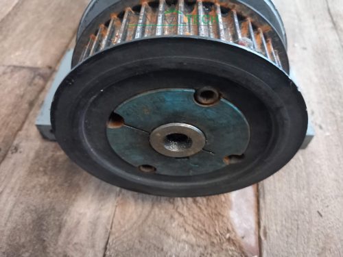 Hajtóműves szervomotor Indramat MACO92B-0-QD-4-C/095-B-0/WI518LV 4000 rpm 