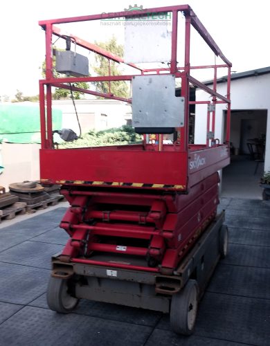 Önjáró ollósemelő 11,8 m munkamag SKYJACK SJ III 4632  317kg thr személyemelő