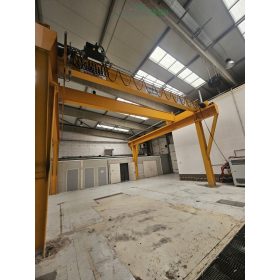   Double girder overhead traveling crane Darusín / Street 30ton 9,3m span 12,5m crane runway