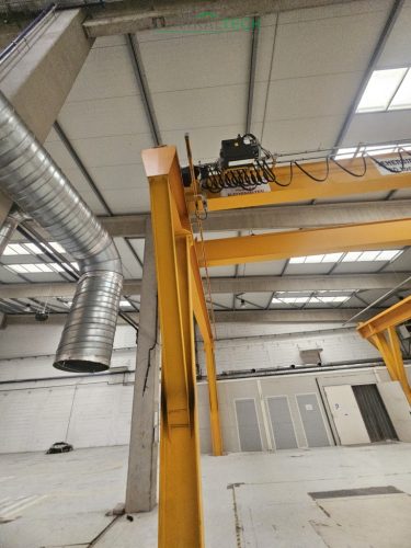Double girder overhead traveling crane Darusín / Street 30ton 9,3m span 12,5m crane runway