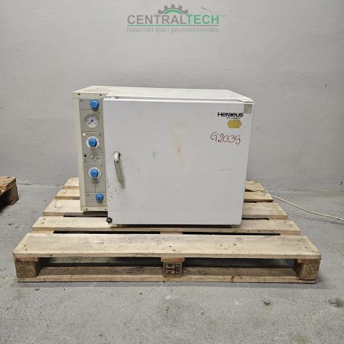 szárítószekrény 250°C Heraeus UT 6060 hőlégsterilizátor