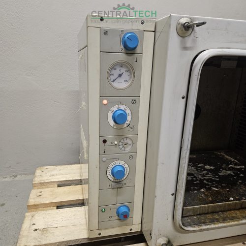 szárítószekrény 250°C Heraeus UT 6060 hőlégsterilizátor