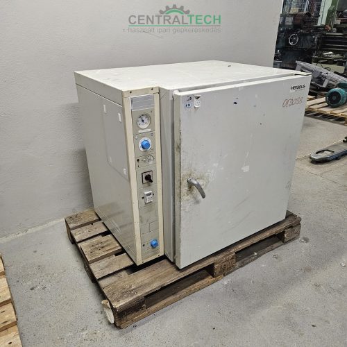  Wärme und Trockenschrank Heraeus UT 6200 250°C