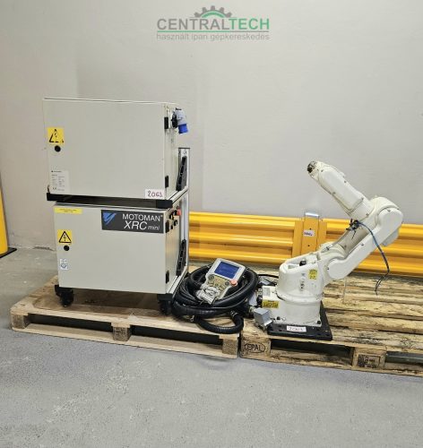 ipari robot Yaskawa Motoman YR-SV3  6tengelyes robot XRC Mini vezérlővel .
