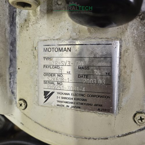 ipari robot Yaskawa Motoman YR-SV3  6tengelyes robot XRC Mini vezérlővel .
