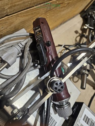 HIOS CL-4000 elektromos csavarozó gép tápegységgel több darab