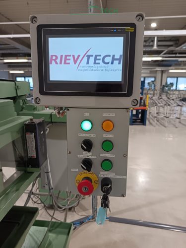 TOYOSK 01C 550II-TMS fix orsókiosztású 48 orsós menetfúró, fúrógép