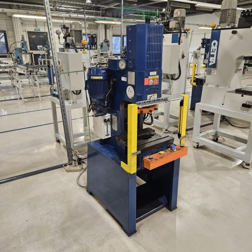 Hidraulikus présgép 5 tonnás JAM HYP prés kiváló állapotban eladó