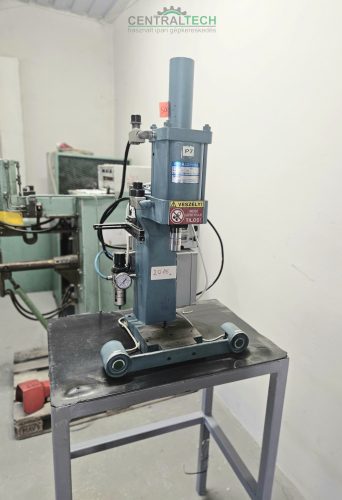 pneumatikus présgép FCP-FCC 500Kg prés 0,5t nyomóerő