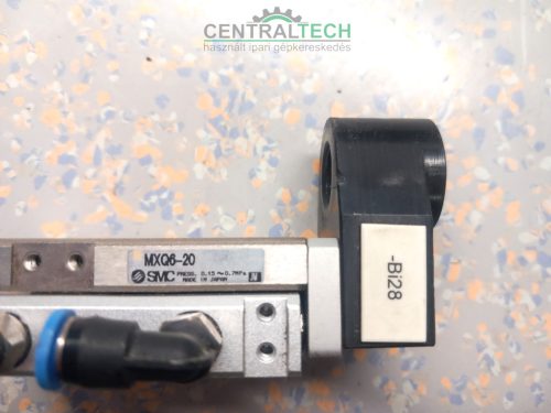 SMC MXQ6-20, 6 mm/20 mm, használt precíziós pneumatikus lineáris egység/ct2114