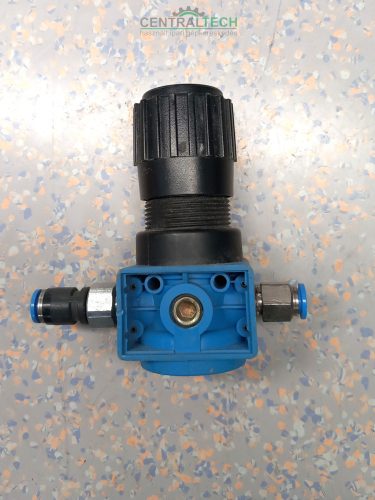 Eladó egy használt, jó állapotú JOYNER R-1/8 típusú pneumatikus nyomásszabályzó 