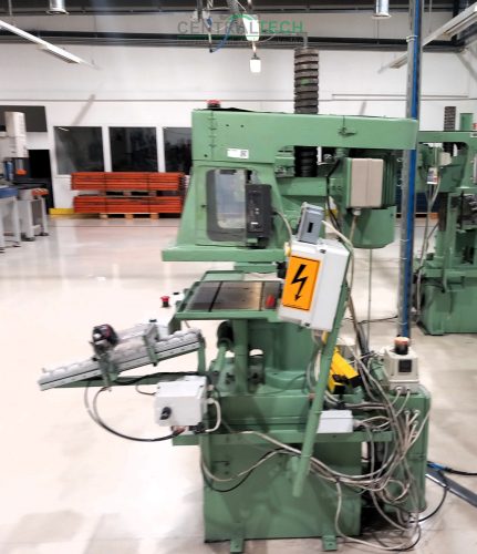 TOYOSK 01BB fix orsókiosztású 12 orsós menetfúró, fúrógép