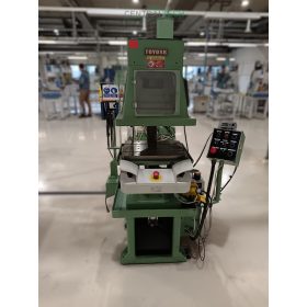   TOYOSK 01CC-T fix orsókiosztású 36 többorsós menetfúró, fúrógép