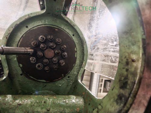 TOYOSK 0-R fix orsókiosztású nagy fordulatszámú 12 többorsós menetfúró, fúrógép