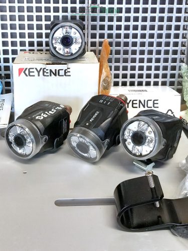 Eladó Keyence IV-500MA automatikus fókuszos, monokróm ipari kamera/ct2160a