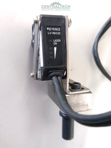 Eladó Keyence LV-N11CP digitális lézeres érzékelő+Keyence LV-NH32/ct2160c