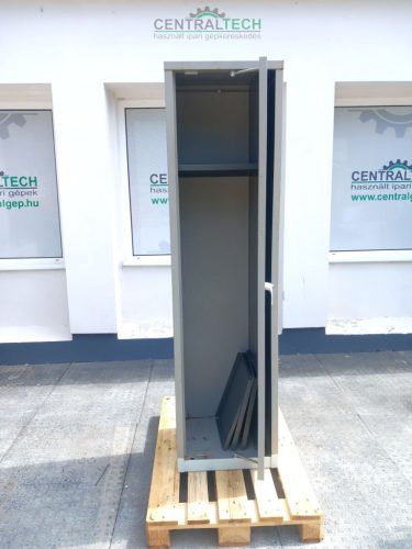 Acélszekrény, beforduló ajtós lemezszekrény 525x450x1990 mm/ct2174