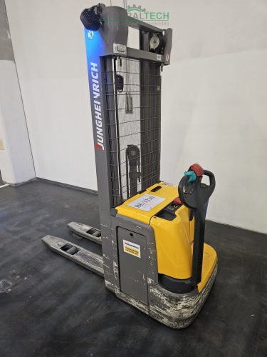Jungheinrich EJC 216 gyalogkiséretű magasemelésű targonca. 5,2m emmag