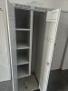 2 ajtós lemezszekrény, polcos akasztós fémszekrény 60x180cm öltözőszekrény