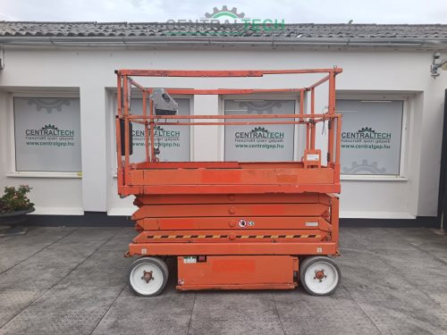 Electric self-propelled scissor lift 9.9m SKYJACK SJ-III 4626