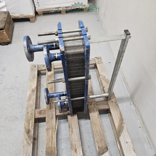 Lemezes hőcserélő APV TP1-DH 4lit, 2,3nm2 200kw