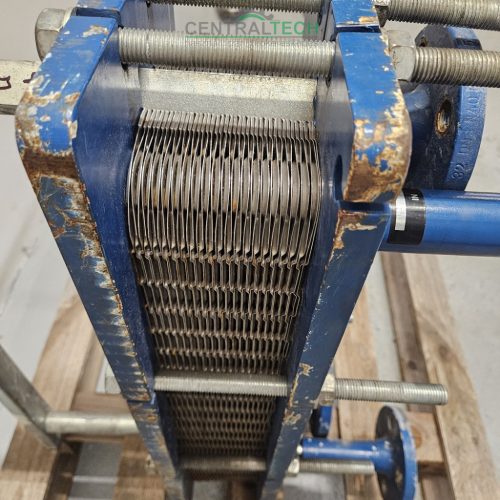 Lemezes hőcserélő APV TP1-DH 4lit, 2,3nm2 200kw