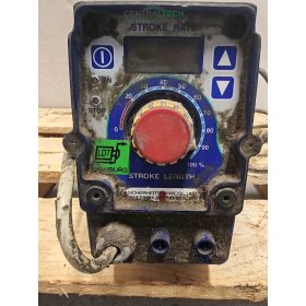   Ipari vegyszeradagoló, membránszivattyú 9 l/h, 180 löket/perc.