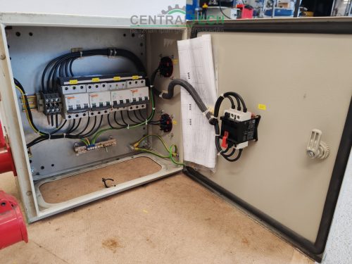 Himel kapcsolószekrény egy ajtós, acél szerelőlappal 400x400x205mm /ct2379