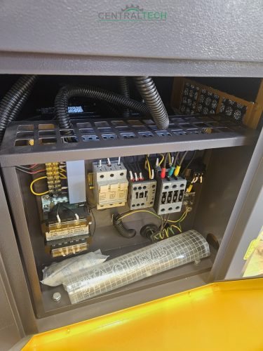 ÚJ! Zelfir csavarkompresszor 7,5kW, 8bar, 1,1m3/perc csendes kompresszor eladó 