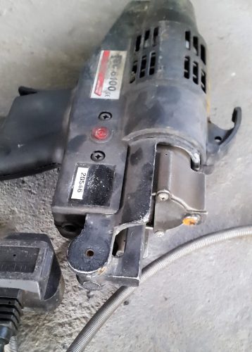 Pneumatikus ipari forróragasztó pisztoly TEC 6100 eladó /ct433