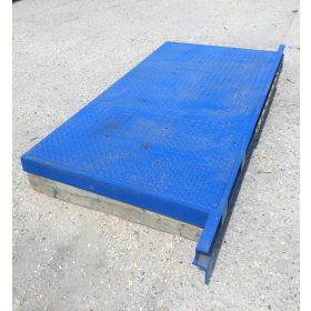 Ipari dobogó 1150x2200 mm, porfestett acél /ct990